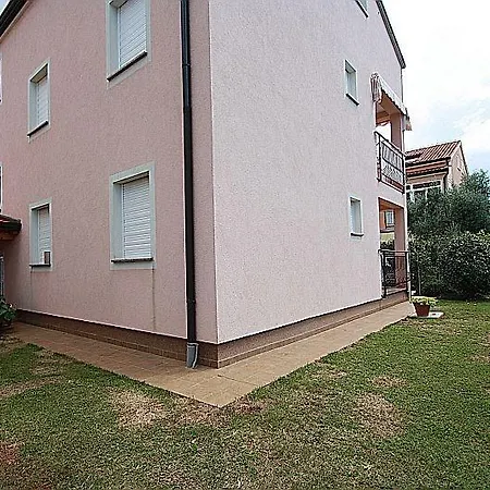 Apartamento Bilic With Balcony Poreč