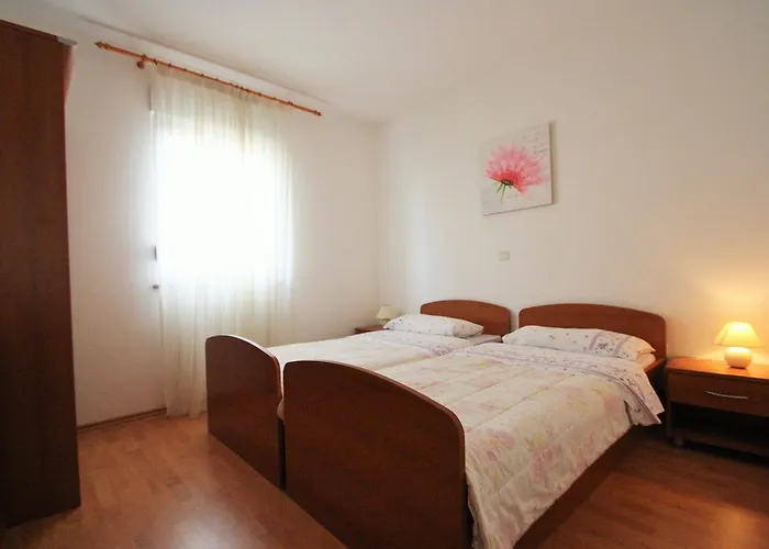 Apartamento Bilic With Balcony