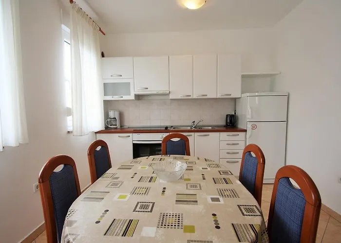 Bilic With Balcony Apartamento *