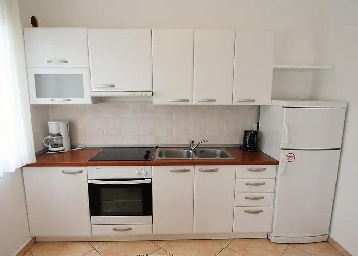 Bilic With Balcony Poreč